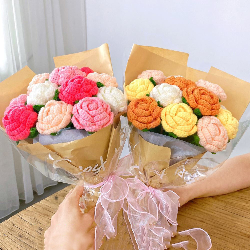 Hand-Knitted Rose Bouquet Homemade Crochet Finished Knitted Flower Sunflower Daisy Tulip Valentine's Mother's Teacher's Day Gift